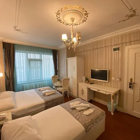 Alyon Taksim Hotel 3*