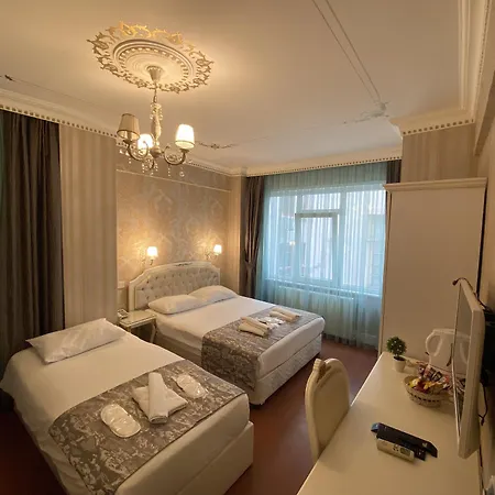 Hotel Alyon Taksim 3*