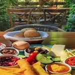 Alyon Taksim 3* イスタンブール
