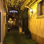 ホテル Alyon Taksim 3*