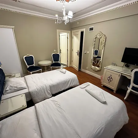 Alyon Taksim 호텔 3*