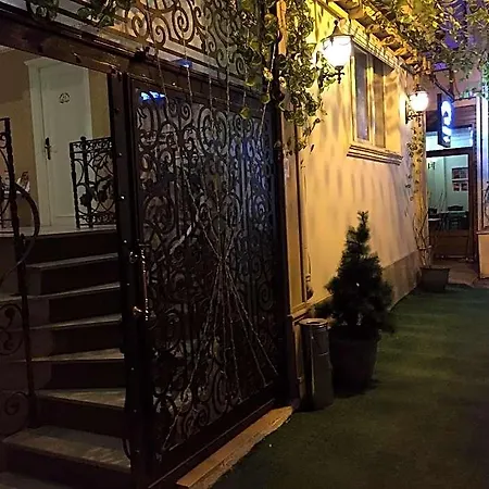 Alyon Taksim Estambul