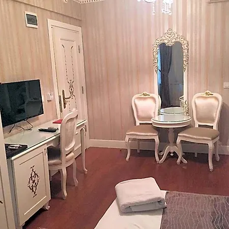 Hotel Alyon Taksim 3*