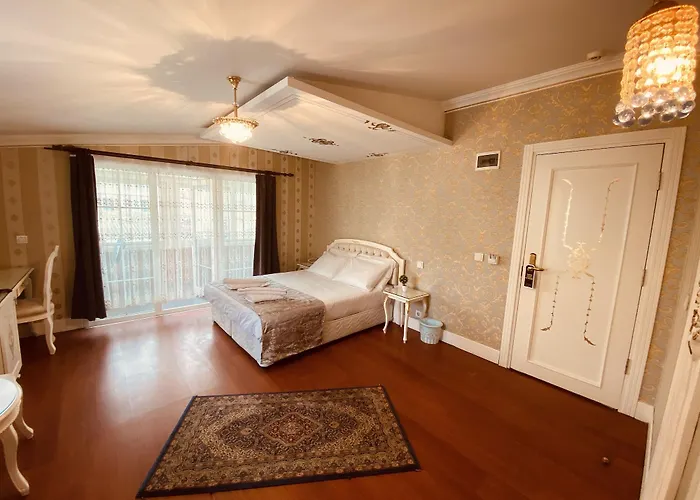 Hotel Alyon Taksim 3*