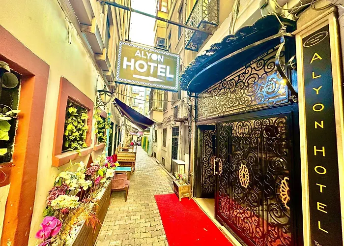 Alyon Taksim Provincia di Istanbul