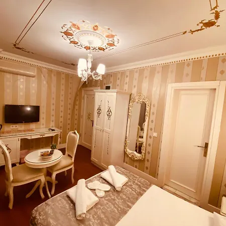Alyon Taksim Hotel 3*